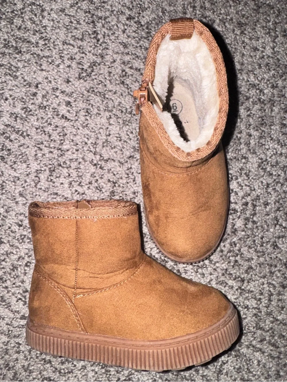 Cat & Jack Kids Tan Faux-Suede Plush-Lined Ankle Boots